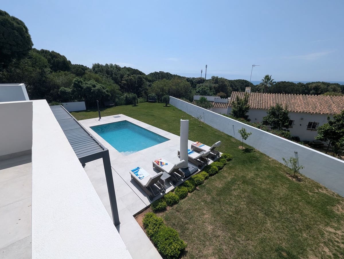 3 sypialnia Willa na sprzedaż w Marbella - 1 900 000 € (Ref: 9841222)