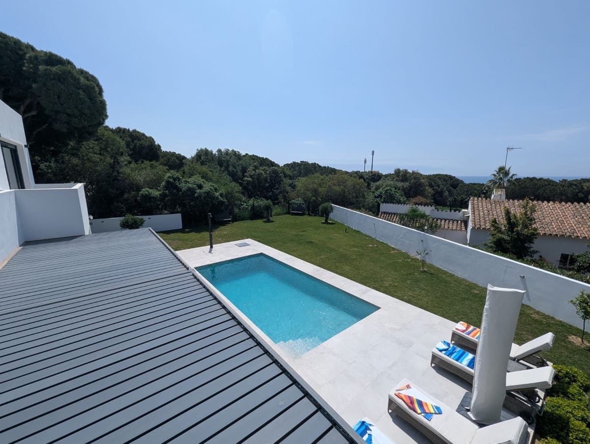 3 sypialnia Willa na sprzedaż w Marbella - 1 900 000 € (Ref: 9841222)
