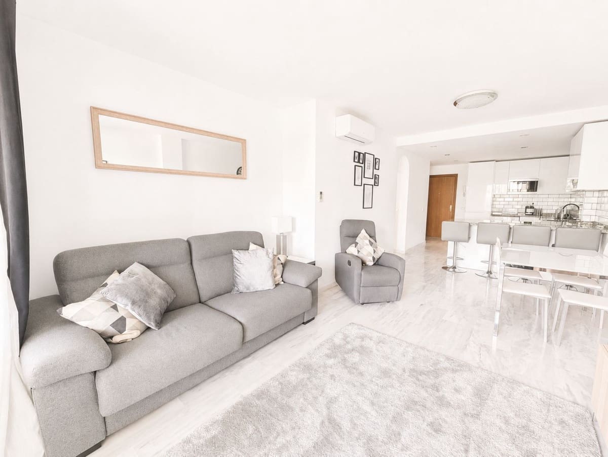 2 sypialnia Apartament na sprzedaż w Sitio de Calahonda - 375 000 € (Ref: 9873772)