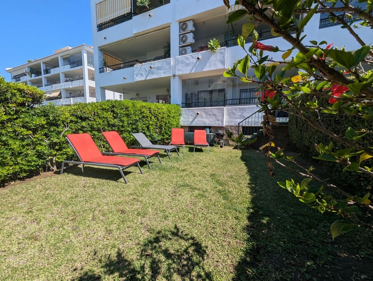 2 soveværelse Lejlighed til salg i Sitio de Calahonda - € 375.000 (Ref: 9873772)