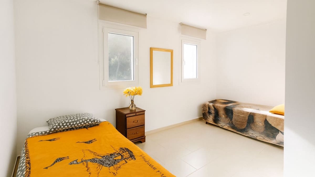 Chalet de 4 habitaciones en El Rosario en venta con piscina garaje - 1.380.000 € (Ref: 9889308)
