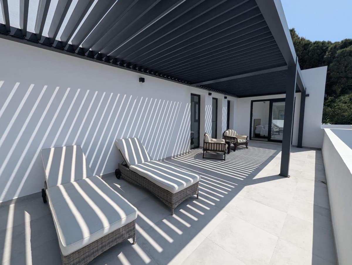 3 chambre Villa/Maison à vendre à Cabopino avec piscine - 1 775 000 € (Ref: 9938722)