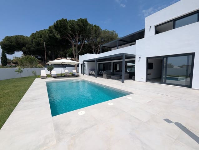 3 chambre Villa/Maison à vendre à Cabopino, Marbella avec piscine - 1 900 000 € (Ref: 9938722)