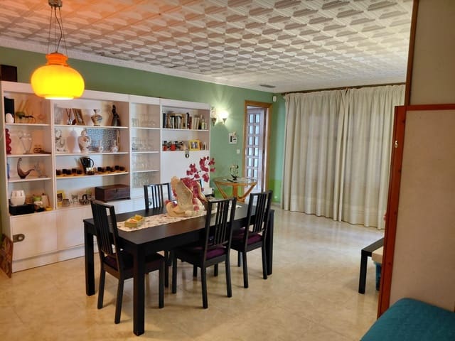 4 sypialnia Willa na sprzedaż w Orihuela Costa, Orihuela z garażem - 775 000 € (Ref: 10011479)