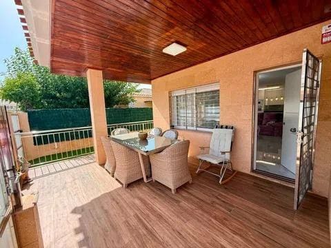 5 slaapkamer Villa te koop in Torre de la Horadada met garage - € 590.000 (Ref: 10020945)