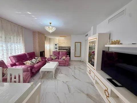5 slaapkamer Villa te koop in Torre de la Horadada met garage - € 590.000 (Ref: 10020945)