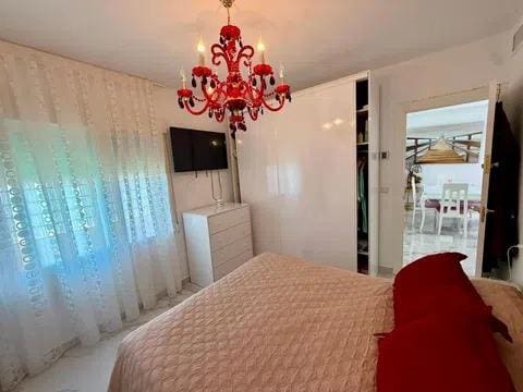 5 slaapkamer Villa te koop in Torre de la Horadada met garage - € 590.000 (Ref: 10020945)