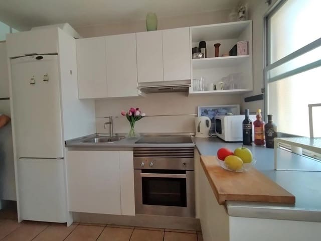 Bungalow de 2 chambres de location de vacances à El Mojon, Pilar de la Horadada - 1 200 € (Ref: 9895321)