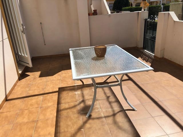 3 slaapkamer Villa te koop in Torre de la Horadada, Pilar de la Horadada met garage - € 320.000 (Ref: 9895325)