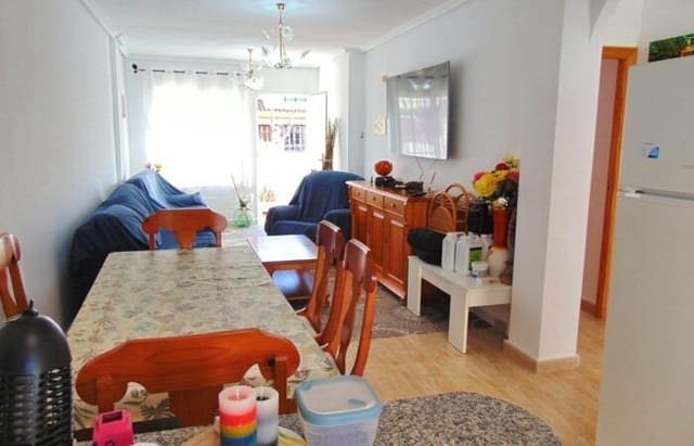 4 slaapkamer Villa te koop in Torre de la Horadada, Pilar de la Horadada met garage - € 285.000 (Ref: 9895338)