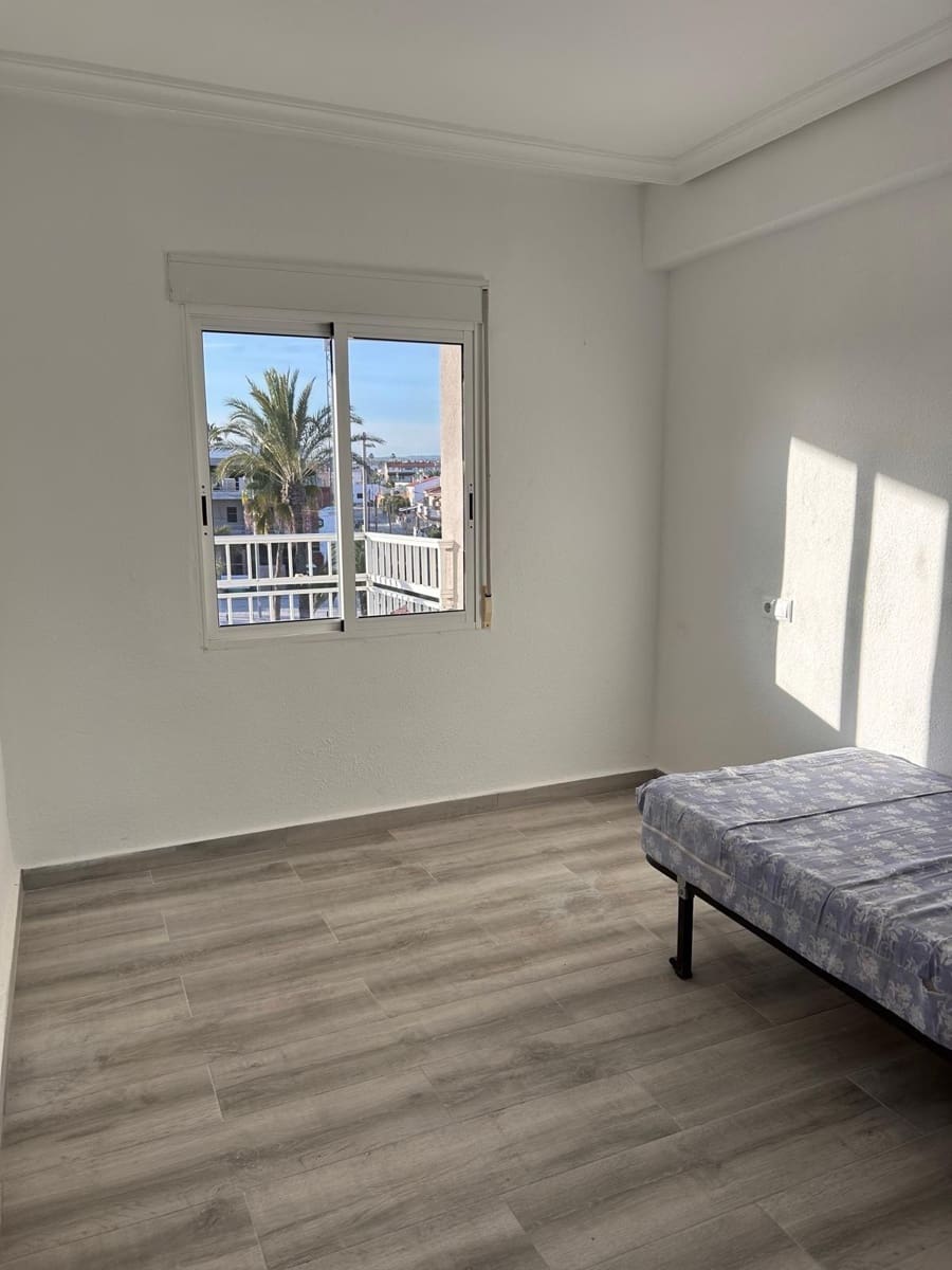 3 slaapkamer Appartement te koop in Torre de la Horadada - € 159.900 (Ref: 9895339)