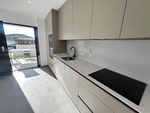 2 sovrum Lägenhet till salu i Pilar de la Horadada med garage - 234 200 € (Ref: 9913149)