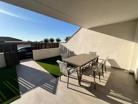 2 soverom Leilighet til salgs i Pilar de la Horadada med garasje - € 234 200 (Ref: 9913149)