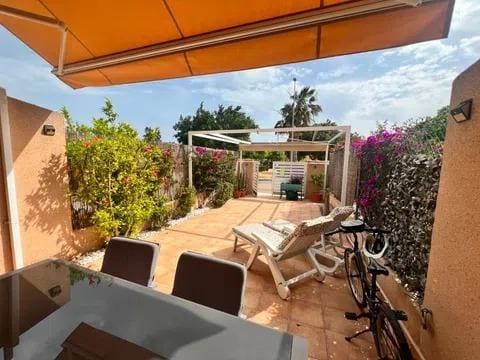3 soveværelse Villa til salg i Torre de la Horadada med garage - € 244.900 (Ref: 9913150)