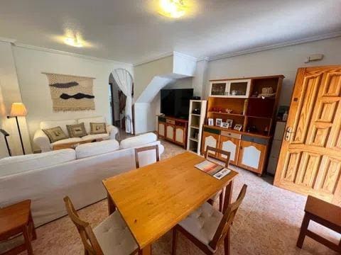 3 soverom Villa til salgs i Torre de la Horadada, Pilar de la Horadada med garasje - € 244 900 (Ref: 9913150)