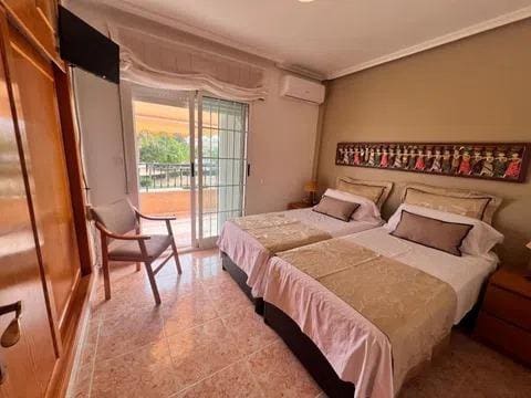 3 soveværelse Villa til salg i Torre de la Horadada med garage - € 244.900 (Ref: 9913150)