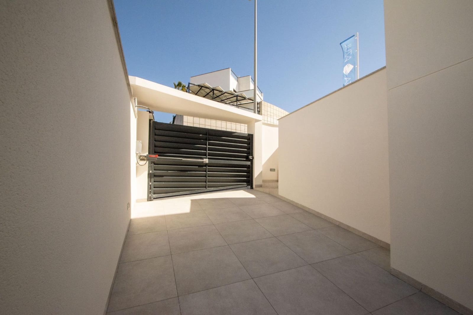 4 soveværelse Rækkehus til salg i Campoamor med swimmingpool garage - € 1.339.000 (Ref: 9920407)