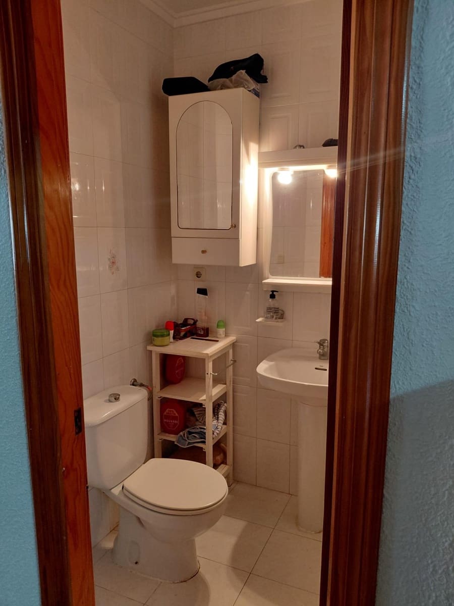 3 bedroom Villa for sale in Catral with garage - € 135,000 (Ref: 9959766)