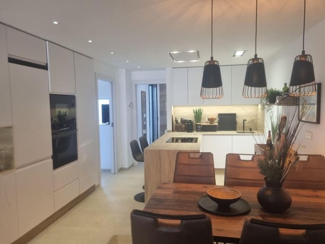 3 sovrum Radhus till salu i San Pedro del Pinatar med garage - 349 900 € (Ref: 9965261)