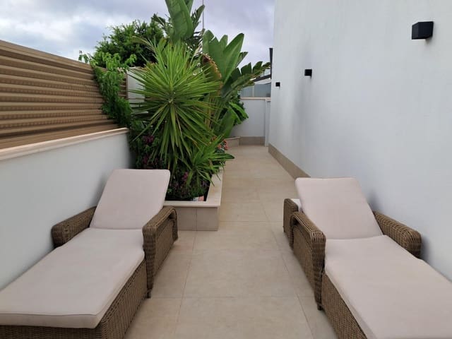 3 sovrum Radhus till salu i San Pedro del Pinatar med garage - 349 900 € (Ref: 9965261)