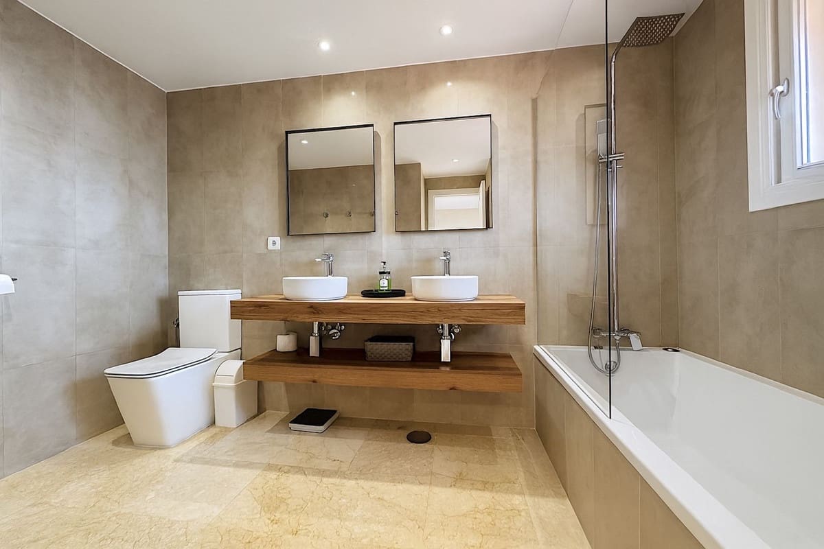 3 slaapkamer Huis te koop in Estepona met zwembad garage - € 695.000 (Ref: 9806842)