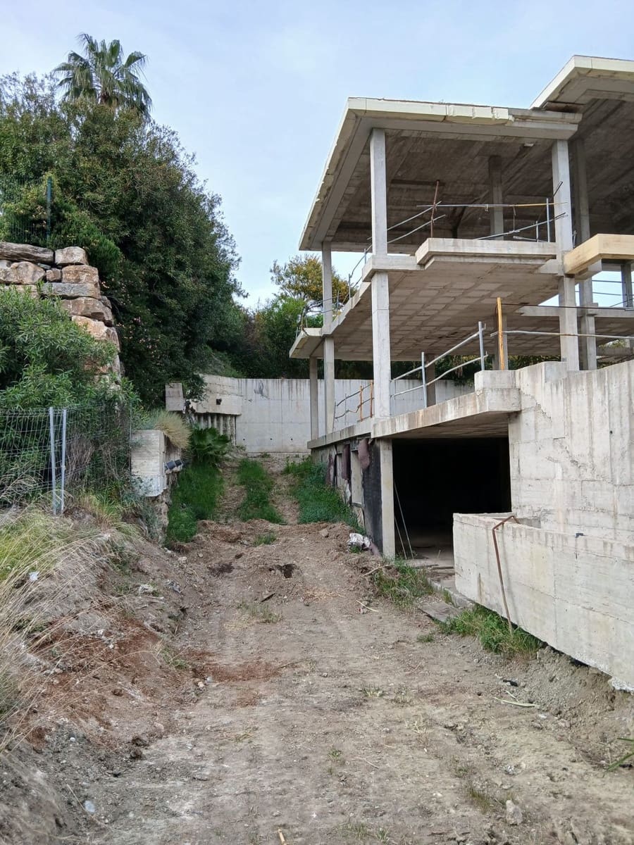 Bouwgrond te koop in Benahavis - € 1.950.000 (Ref: 9806850)