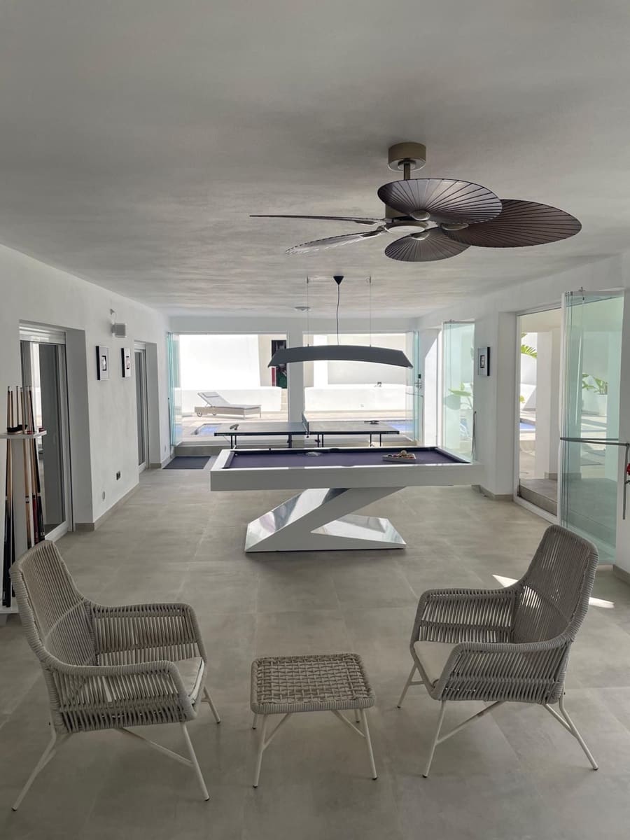 Chalet de 10 habitaciones en Atalaya-Isdabe en venta con piscina garaje - 4.200.000 € (Ref: 9806851)