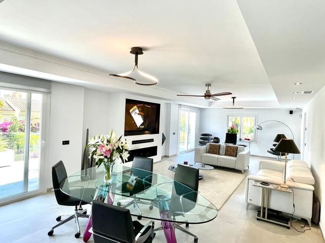 Chalet de 10 habitaciones en Atalaya-Isdabe, Estepona en venta con piscina garaje - 4.200.000 € (Ref: 9806851)