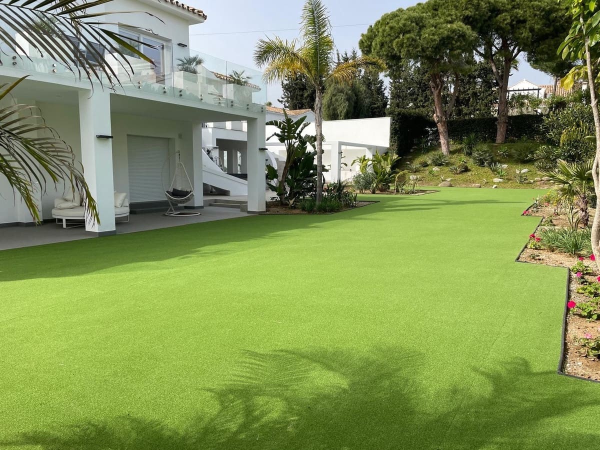 Chalet de 10 habitaciones en Atalaya-Isdabe en venta con piscina garaje - 4.200.000 € (Ref: 9806851)