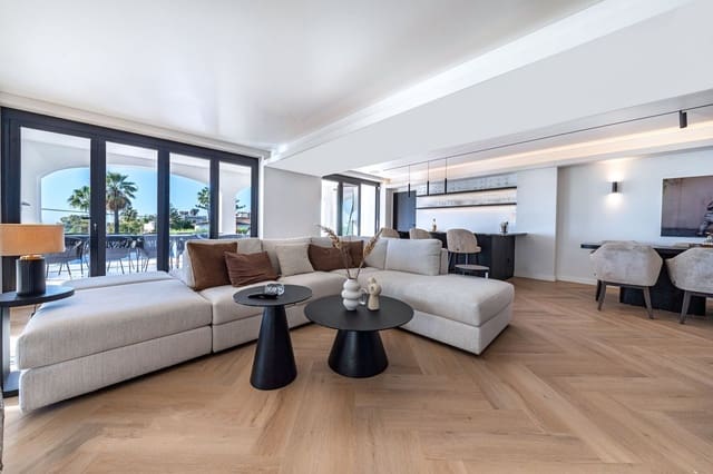 7 quarto Moradia para venda em Marbella com piscina garagem - 2 995 000 € (Ref: 9806854)