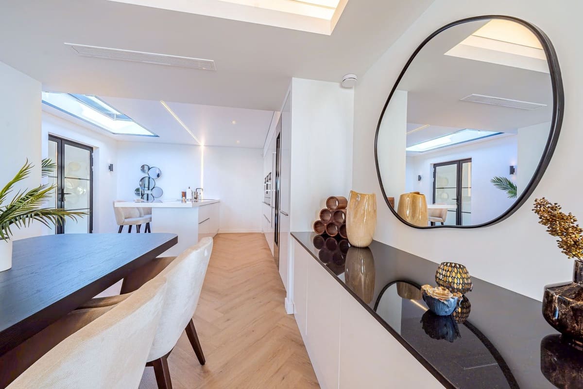 7 quarto Moradia para venda em Marbella com piscina garagem - 2 995 000 € (Ref: 9806854)