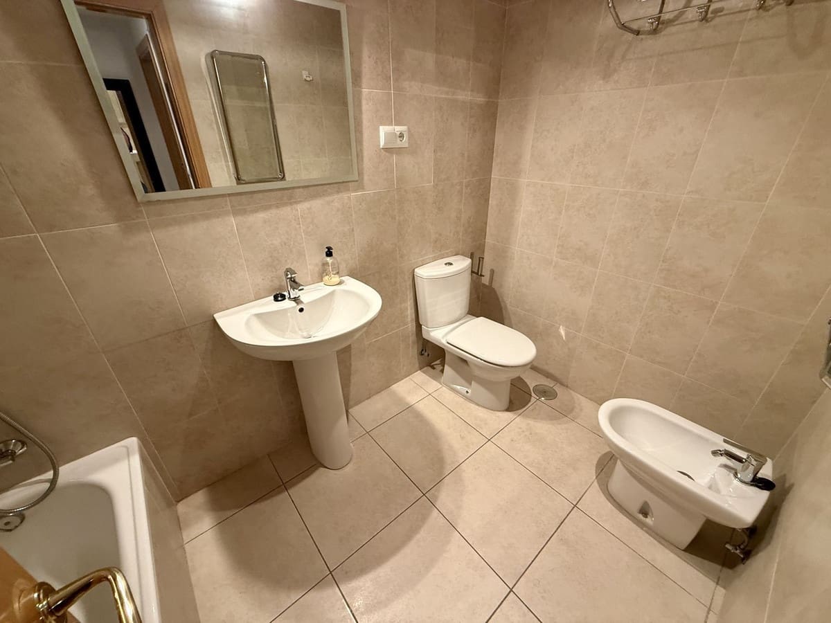 4 soveværelse Lejlighed til salg i Nueva Andalucia med garage - € 450.000 (Ref: 9806855)