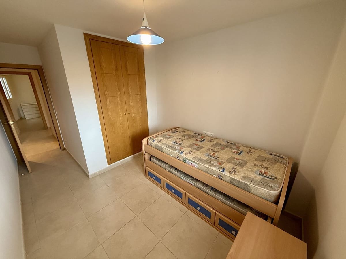 4 soveværelse Lejlighed til salg i Nueva Andalucia med garage - € 450.000 (Ref: 9806855)