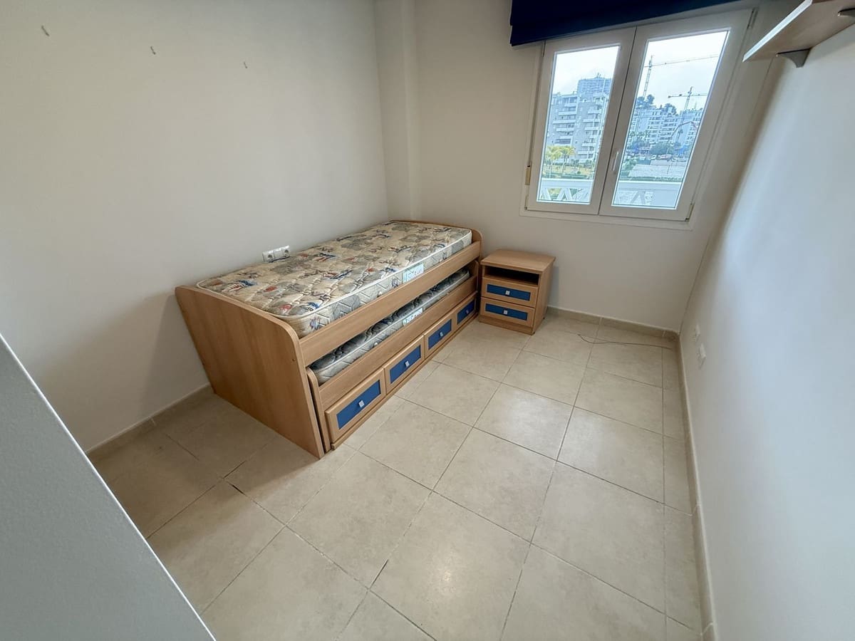 4 soveværelse Lejlighed til salg i Nueva Andalucia med garage - € 450.000 (Ref: 9806855)