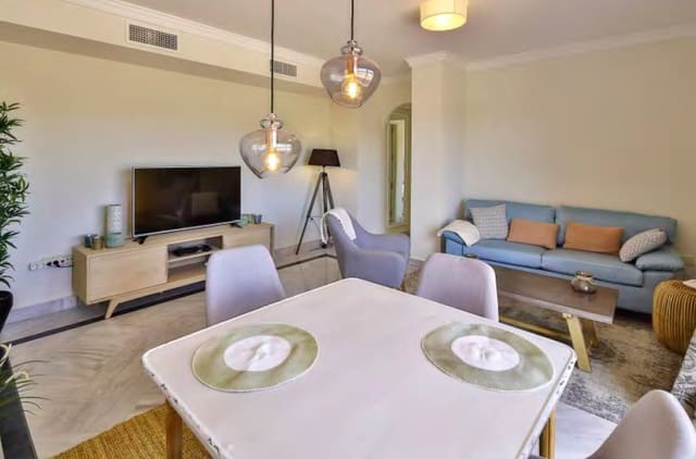 2 camera da letto Attico da affitare come casa vacanza in Nueva Andalucia, Marbella con piscina garage - 1.000 € (Rif: 9806856)