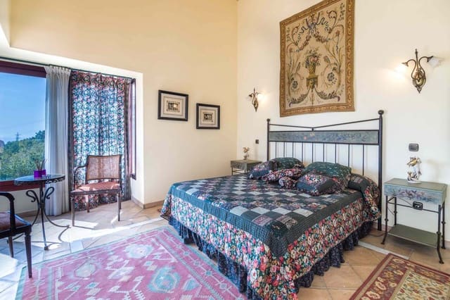 4 camera da letto Villa da affitare come casa vacanza in Hacienda Las Chapas, Marbella con piscina garage - 4.500 € (Rif: 9806859)