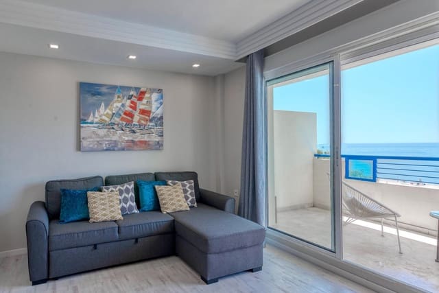 Apartamento de 2 habitaciones en Marbella en alquiler vacacional con piscina garaje - 1.200 € (Ref: 9806862)