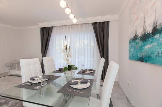 Apartamento de 2 habitaciones en Nueva Andalucia, Marbella en alquiler con piscina garaje - 1.750 € (Ref: 9806865)