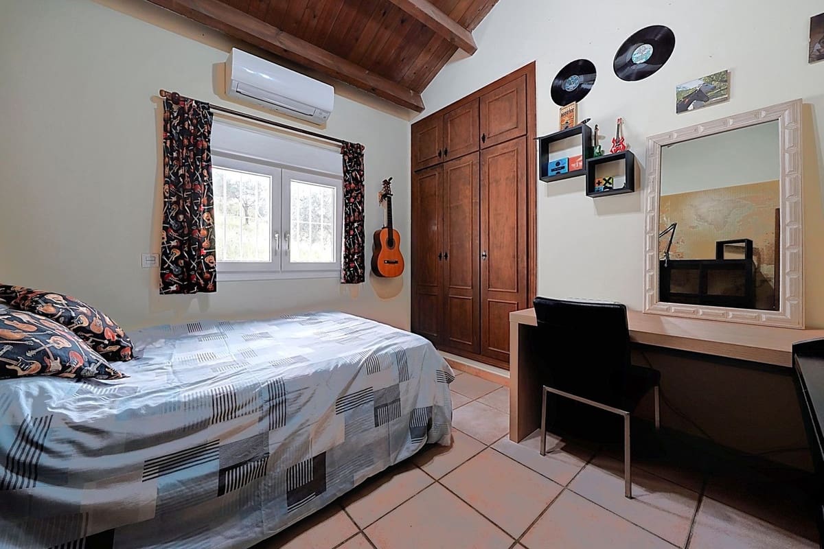 4 camera da letto Finca/Casa di Campagna in vendita in Coin con piscina - 595.000 € (Rif: 9806866)