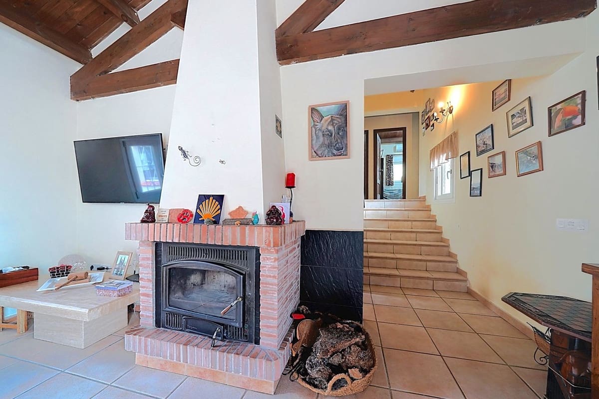 4 camera da letto Finca/Casa di Campagna in vendita in Coin con piscina - 595.000 € (Rif: 9806866)