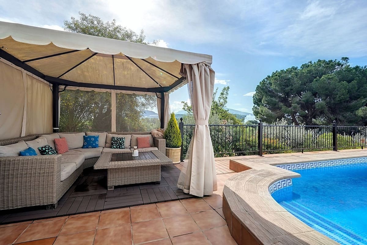 4 camera da letto Finca/Casa di Campagna in vendita in Coin con piscina - 595.000 € (Rif: 9806866)