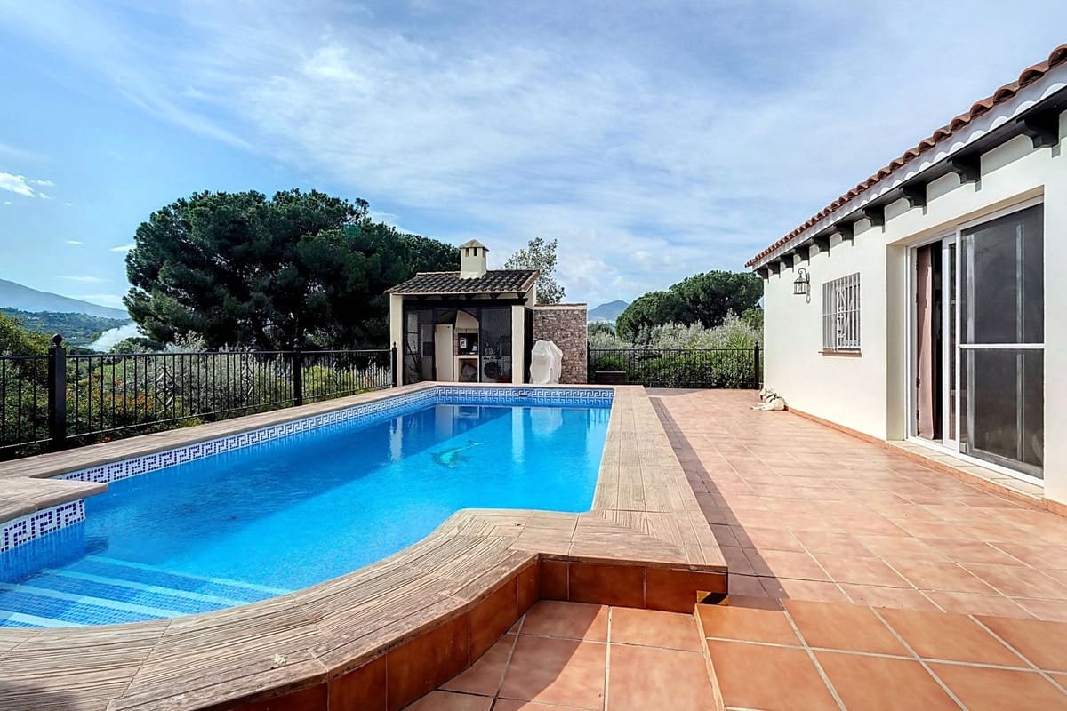 4 camera da letto Finca/Casa di Campagna in vendita in Coin con piscina - 595.000 € (Rif: 9806866)