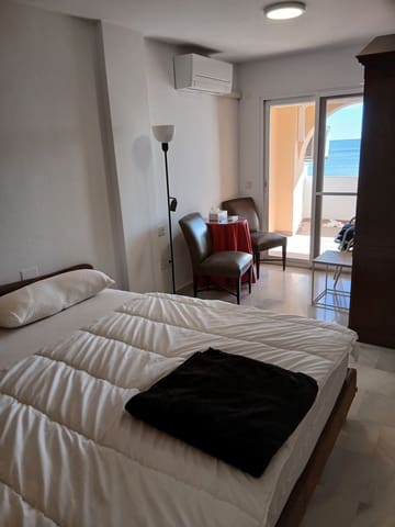 5 sypialnia Apartament na sprzedaż w Estepona - 750 000 € (Ref: 9809335)