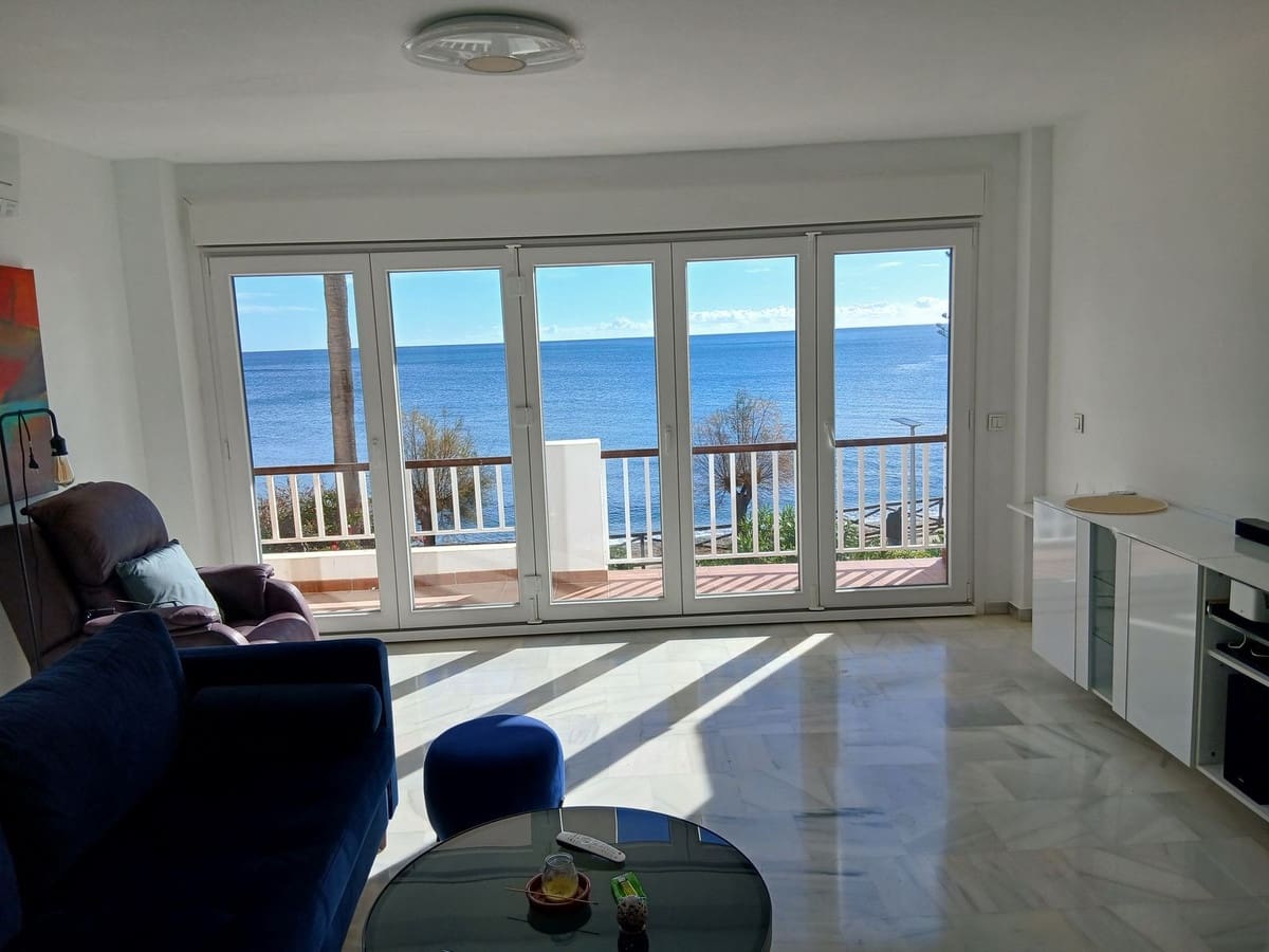 5 chambre Appartement à vendre à Estepona - 750 000 € (Ref: 9809335)