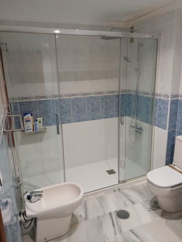 5 sypialnia Apartament na sprzedaż w Estepona - 750 000 € (Ref: 9809335)