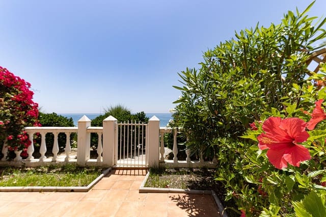5 sypialnia Apartament na sprzedaż w Estepona - 750 000 € (Ref: 9809335)