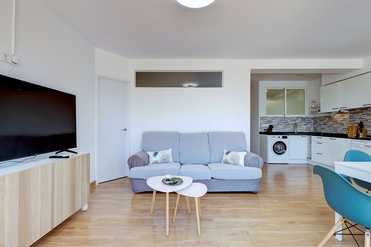 5 chambre Appartement à vendre à Estepona - 750 000 € (Ref: 9809335)