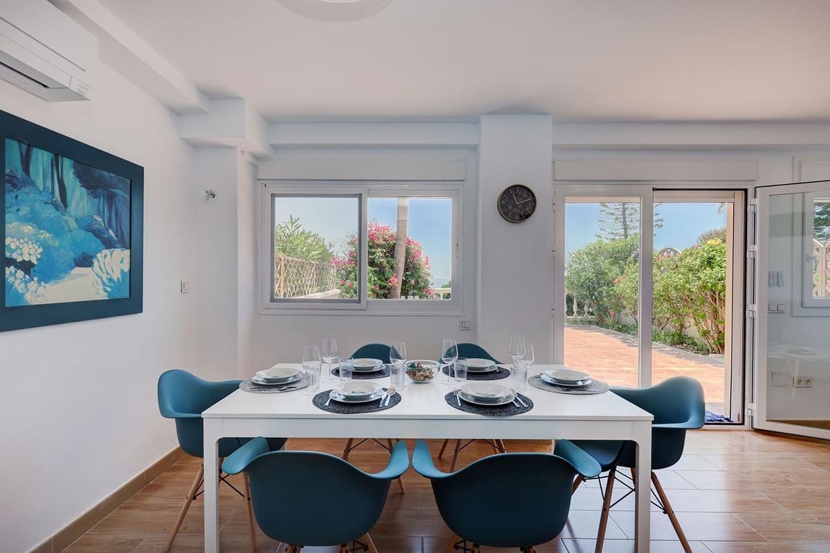 5 chambre Appartement à vendre à Estepona - 750 000 € (Ref: 9809335)