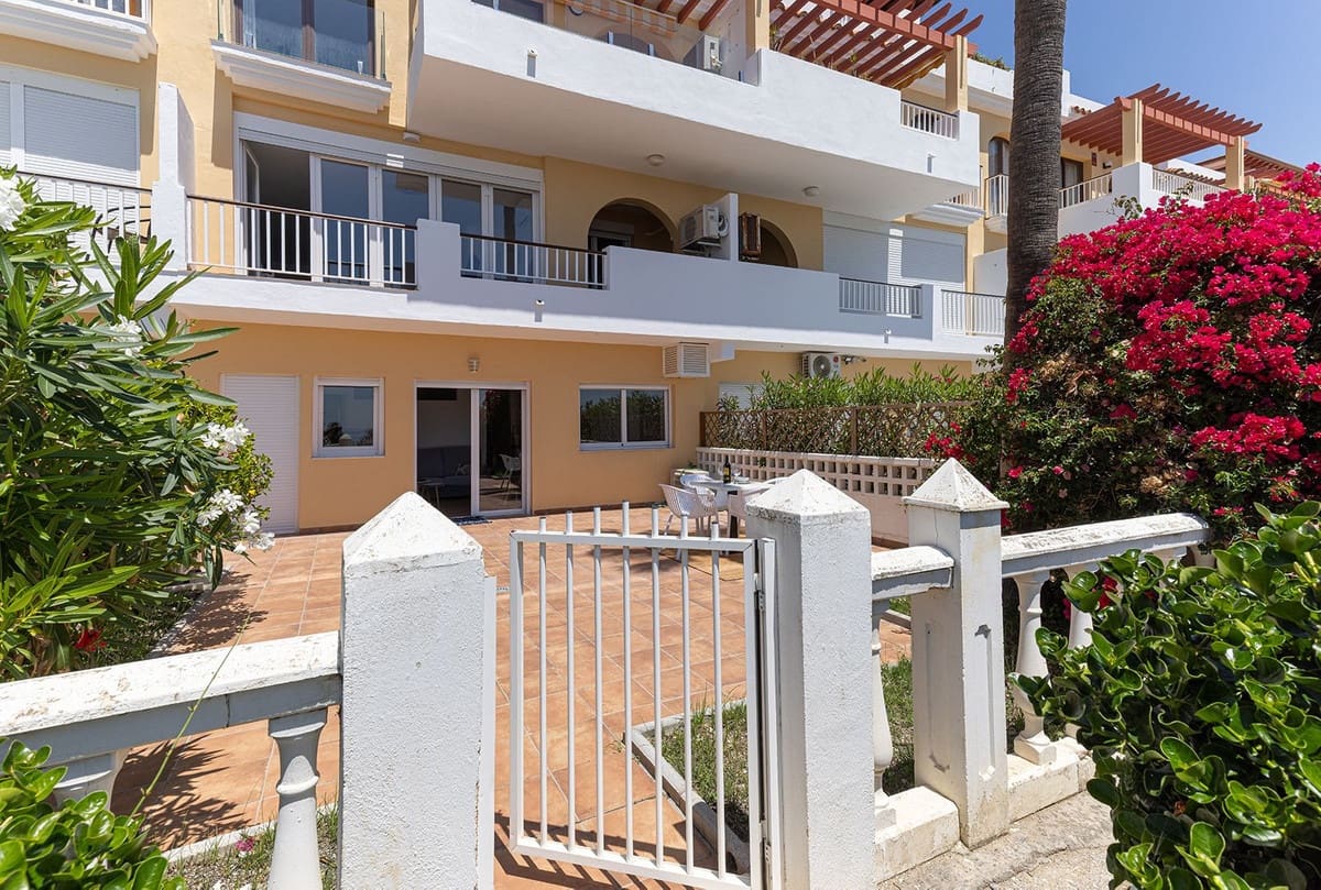 5 chambre Appartement à vendre à Estepona - 750 000 € (Ref: 9809335)