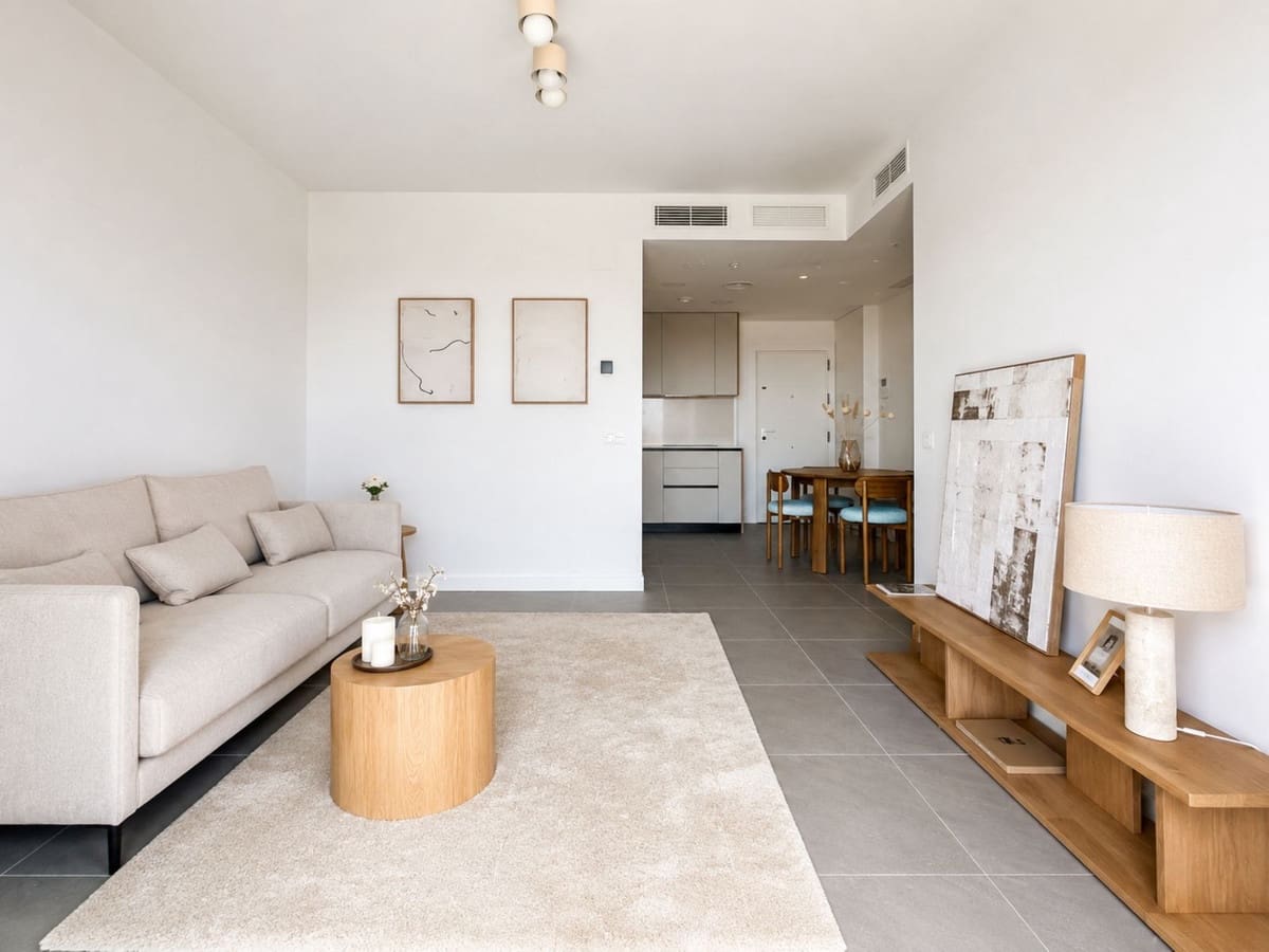 2 soverom Leilighet til salgs i Mijas Costa med svømmebasseng garasje - € 470 000 (Ref: 10005900)
